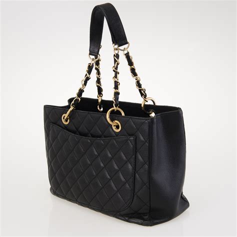 chanel tote leather